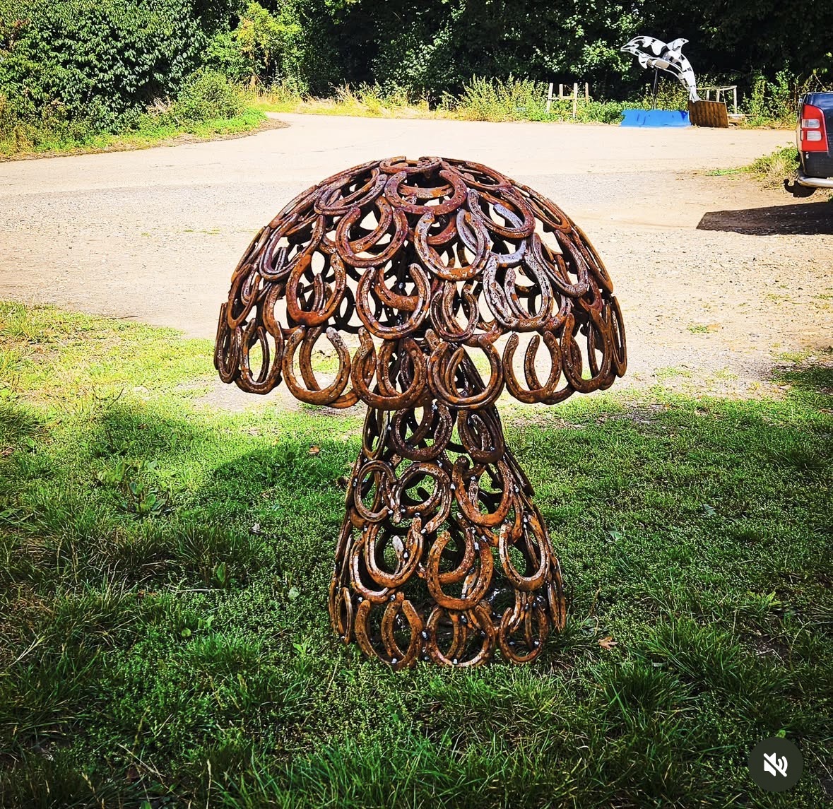 Mushroom Large